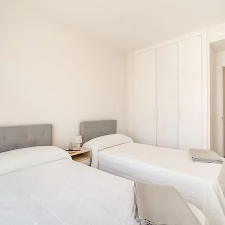 Apartment La Campana 4 Bedroom Marbella